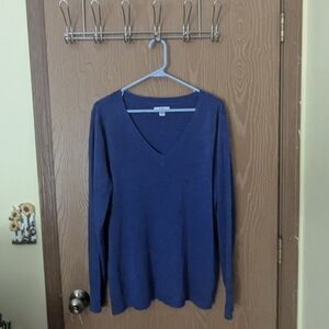 Croft & Barrow - Lightweight V-Neck Blue Sweater women's Extra Large
